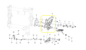 QJ SRK400RR Ön Basamak Braketi sol