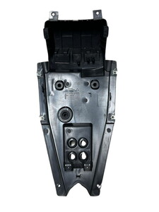  QJ SRK400RR Akü Kutusu