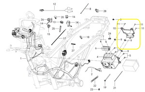 QJ FORTRESS350 Akü Kapağı içi