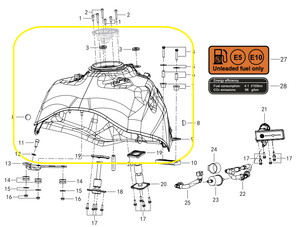 QJ SRT800X Benzin Deposu