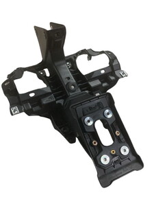 KOVE 800X Ön Kafa Demiri