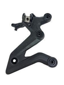  QJ SRT800X Ön Çamurluk Braketi  sol