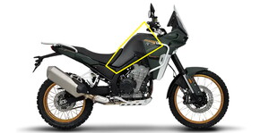  KOVE 800 X YAKIT DEPOSU